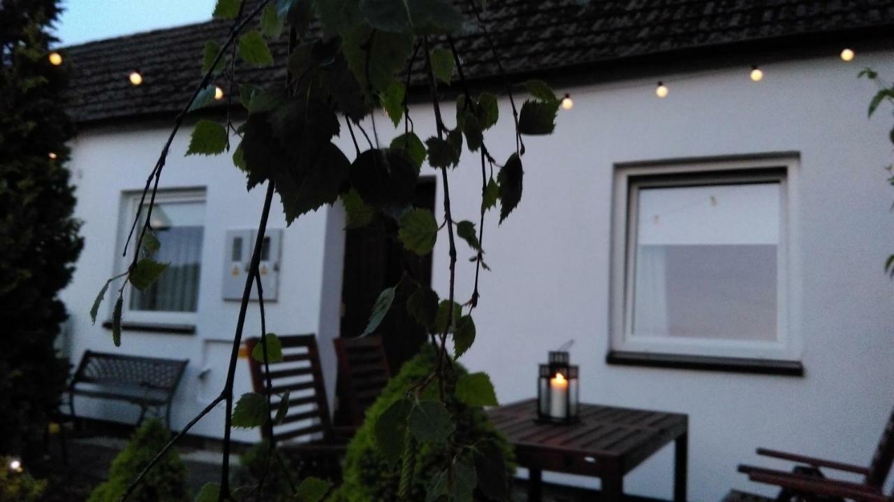 Kwatery U Eve Dziwnów Exteriör bild